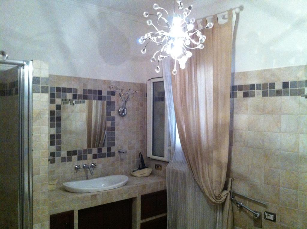 Ciao Ciao Roma Bed & Breakfast Стая снимка