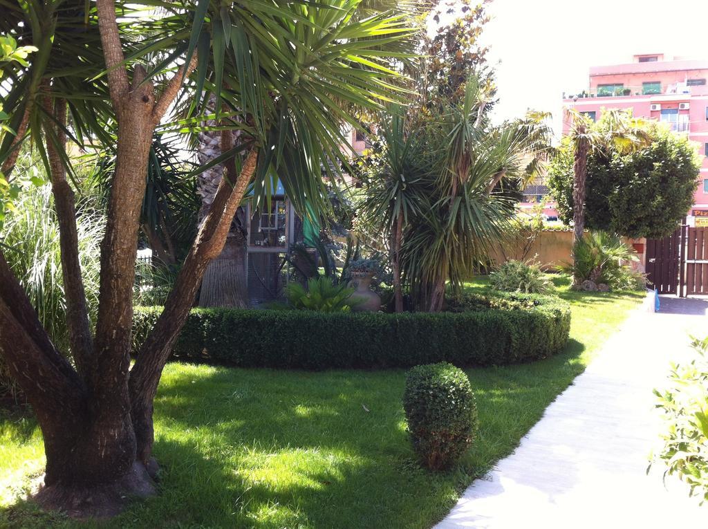 Ciao Ciao Roma Bed & Breakfast Екстериор снимка