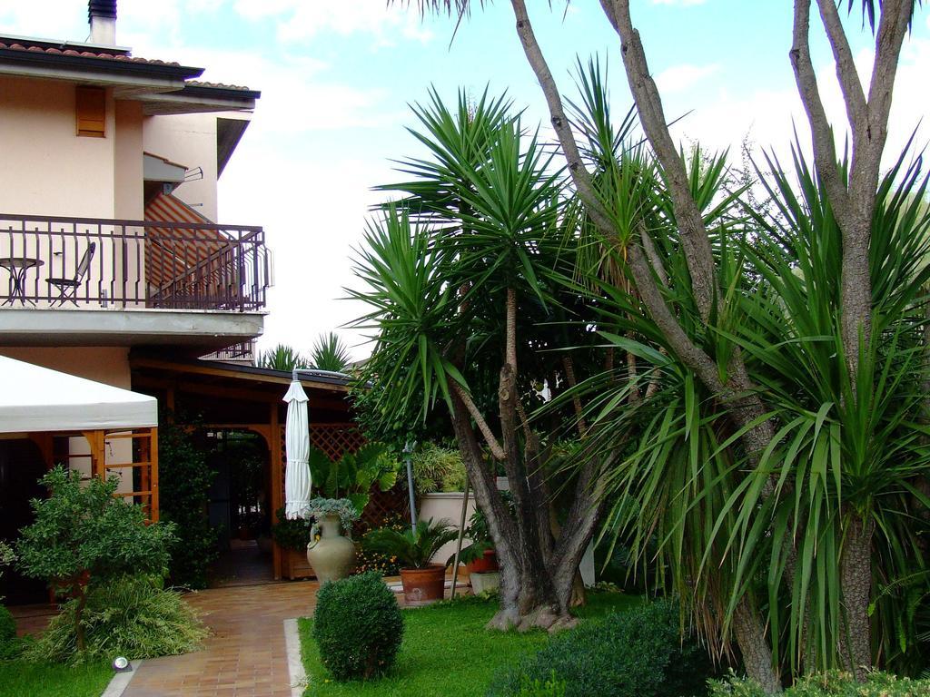 Ciao Ciao Roma Bed & Breakfast Екстериор снимка